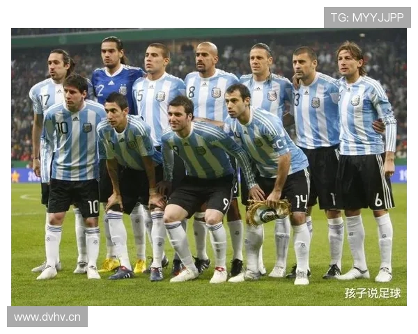 足球赛季冠军争夺战进入关键阶段，多队竞争态势持续提升