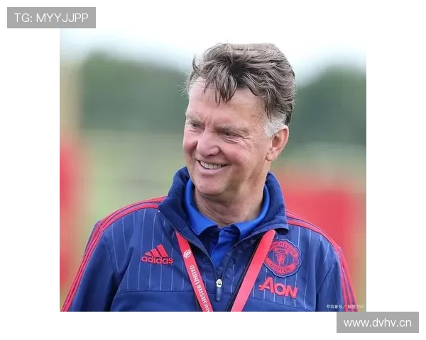 范加尔球队管理